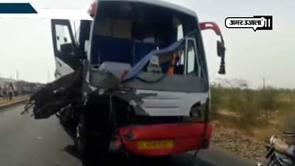 9 DEAD AFTER COLLISION BETWEEN BUS AND TRACTOR TROLLY IN KUTCH OF GUJARAT