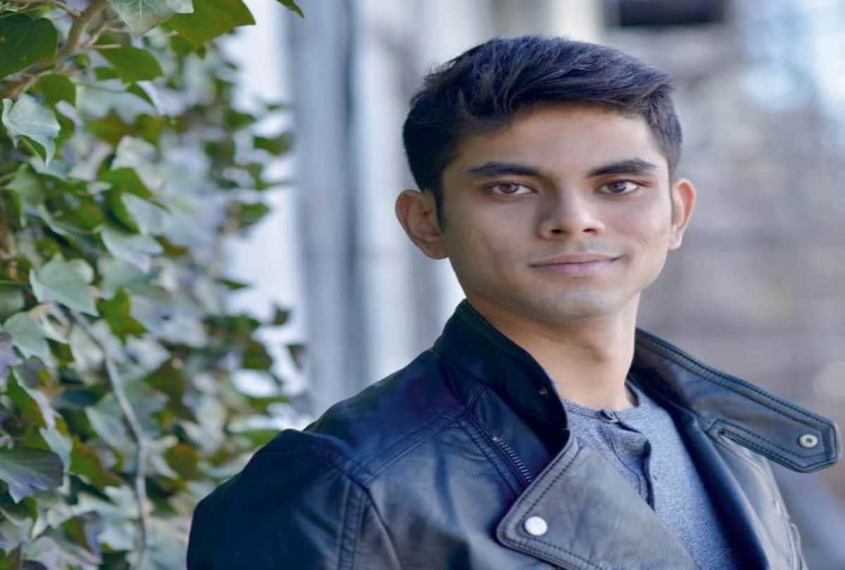actor paresh rawal'son is so handsome see the pictures here
