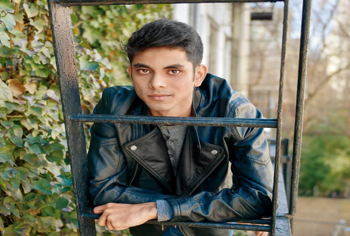 actor paresh rawal'son is so handsome see the pictures here