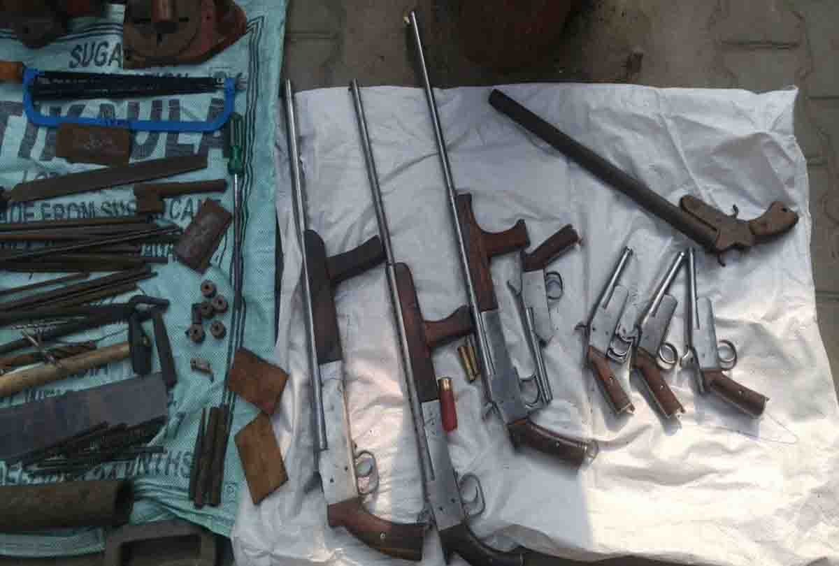 illegal weapon factory caught in hamirpur