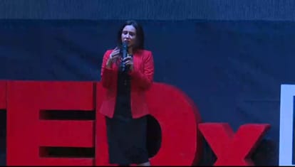 Tedxdelhi highlights, 25 experts from industries lecture series at iit delhi on future of humanity