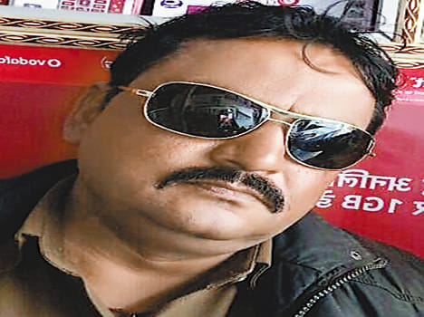 vajaipur Chowki Incharge Blows Head Constable