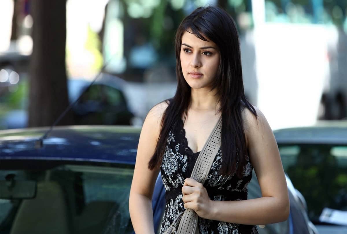 actress hansika motwani answered over her pictures leak on internet