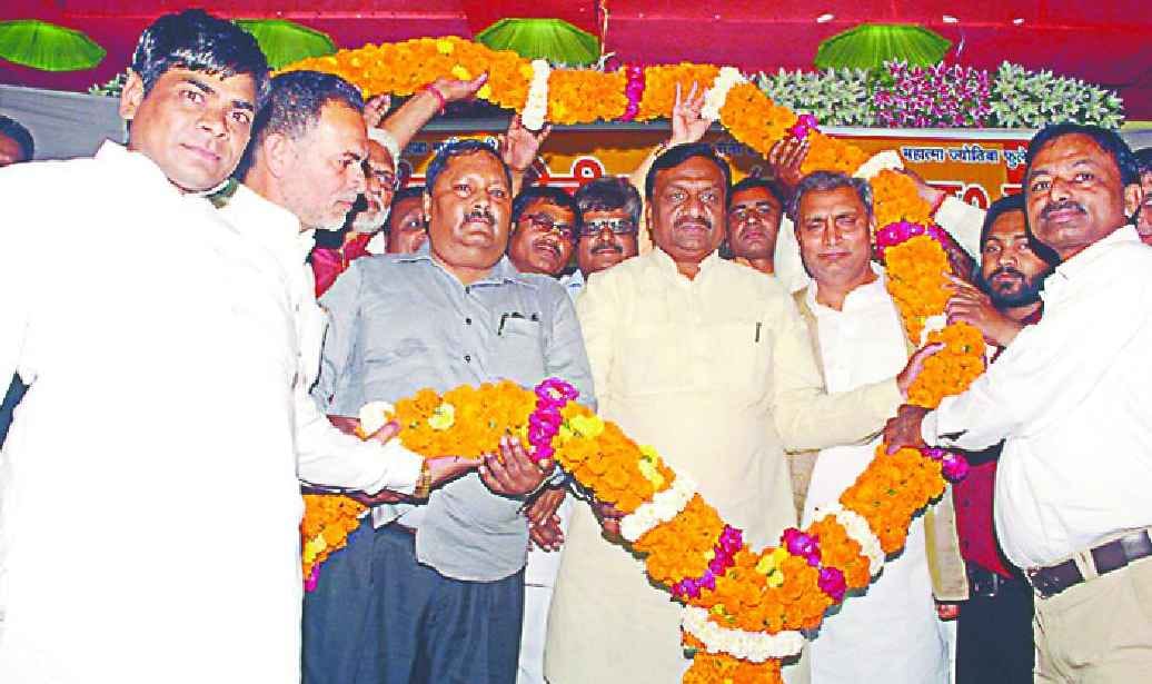 Need to keep track of daughters: Dharma Singh Saini