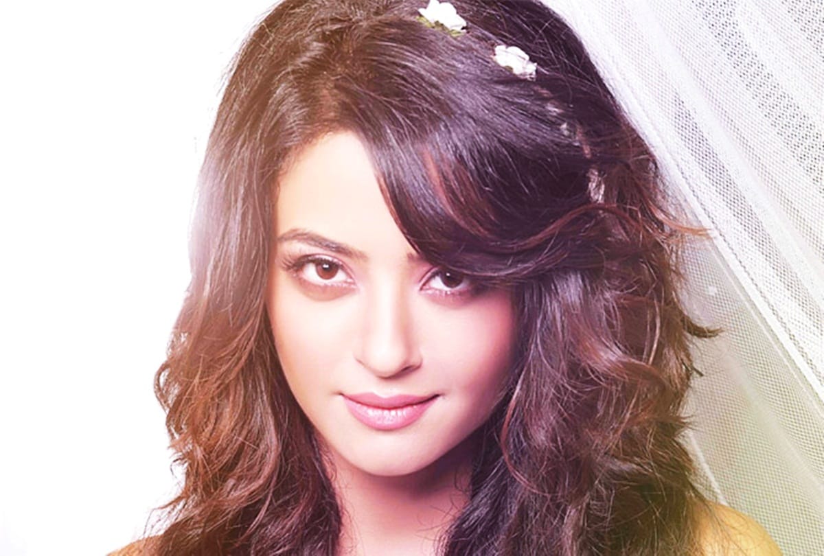 Hate story 2 actress Surveen Chawla speaks on kathua rape case