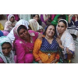 couple died in road accident in rampur