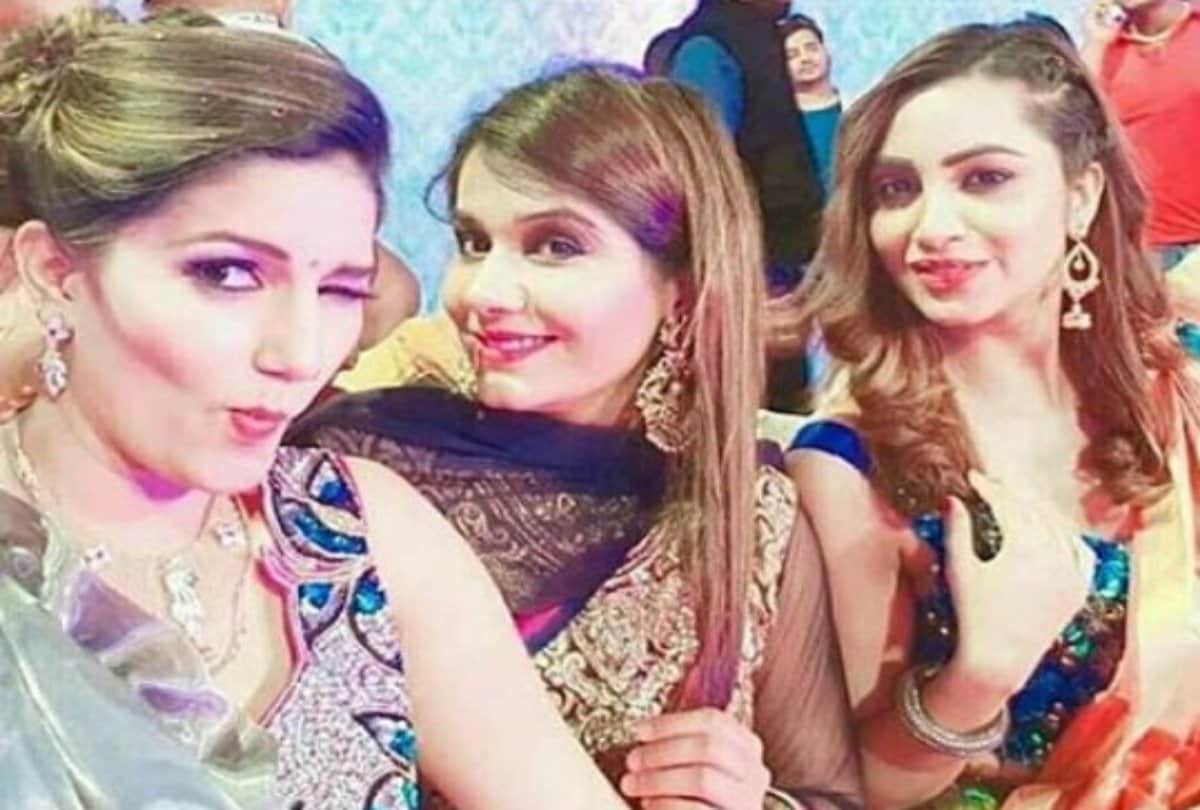 sapna choudhary enjoy with arshi khan at her brother karan marriage