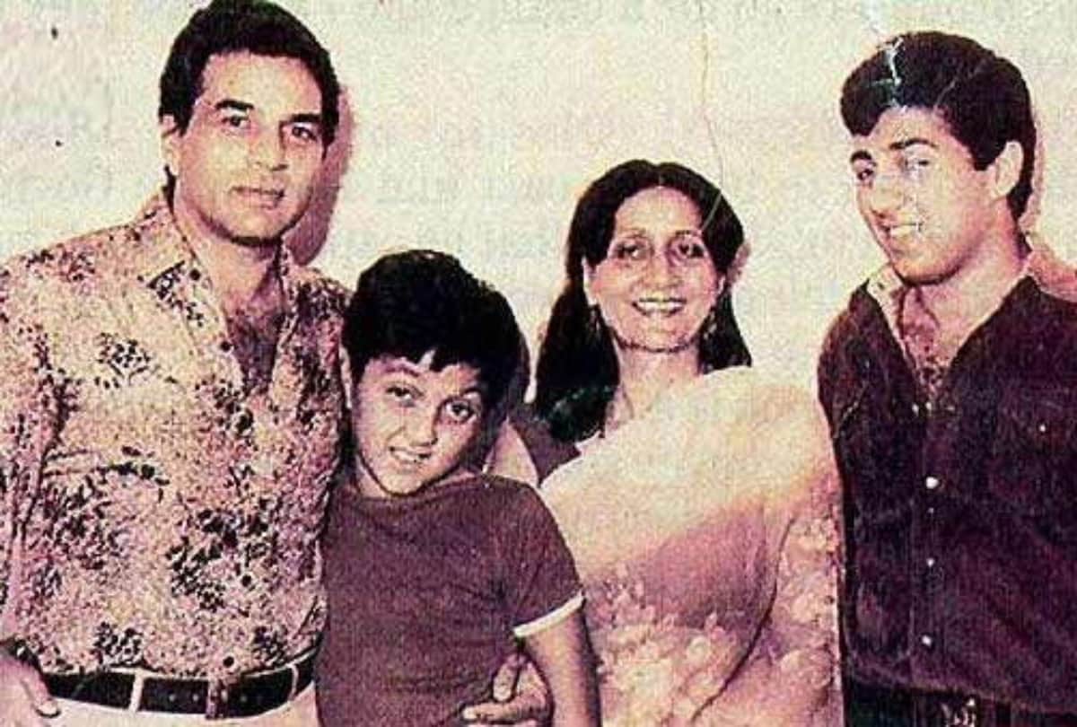 Dharmendra to receive raj kapoor award here is know his family