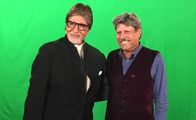 Amitabh Bachchan promote his film 102 Not Out on IPL 2018 set with Kapil Dev