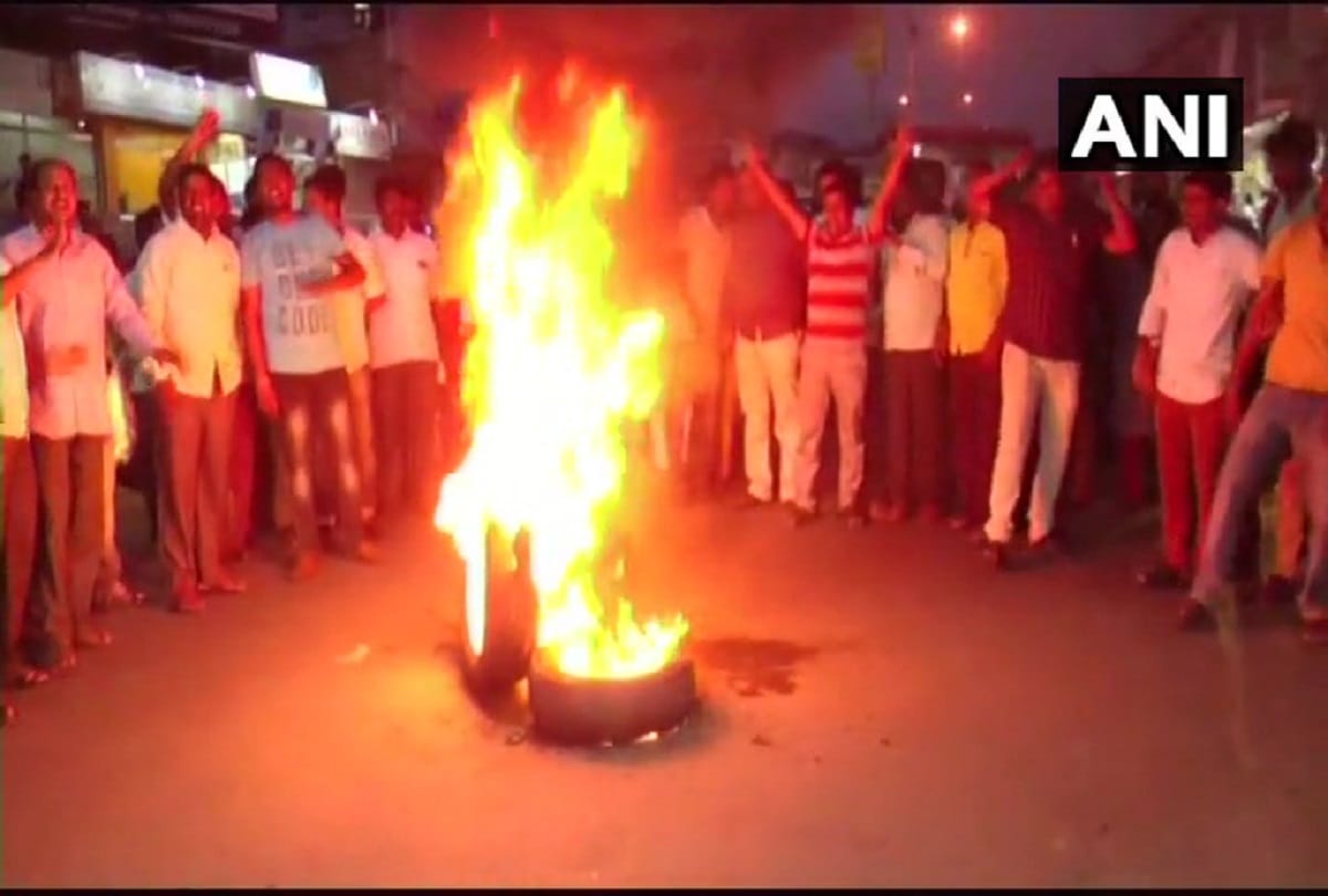 Supporters of BJP's Shashil Namoshi staged protest after he was not given a ticket