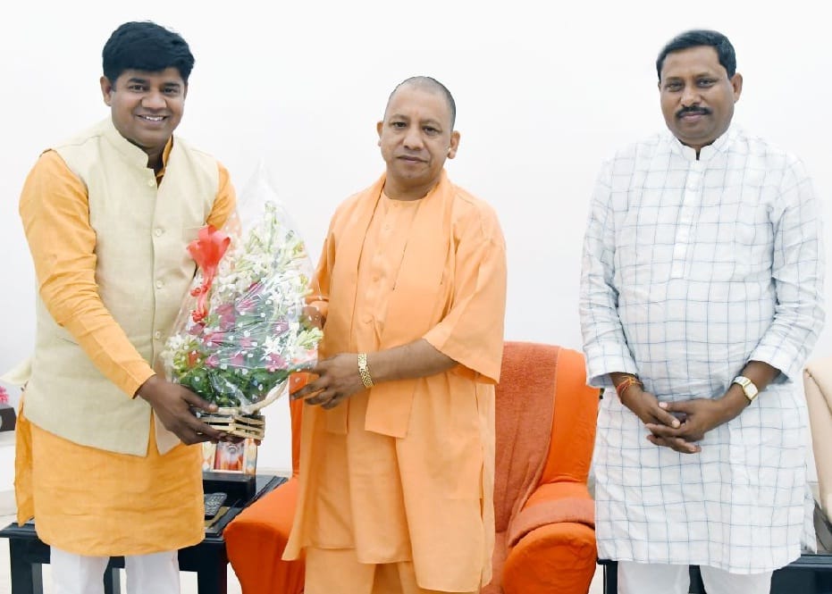 agra demand for the construction of barrage 