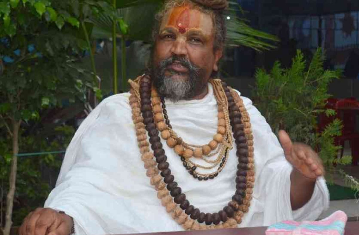 Computer Baba said that insult of Lord Hanuman in intolerable, CM Yogi must apologies