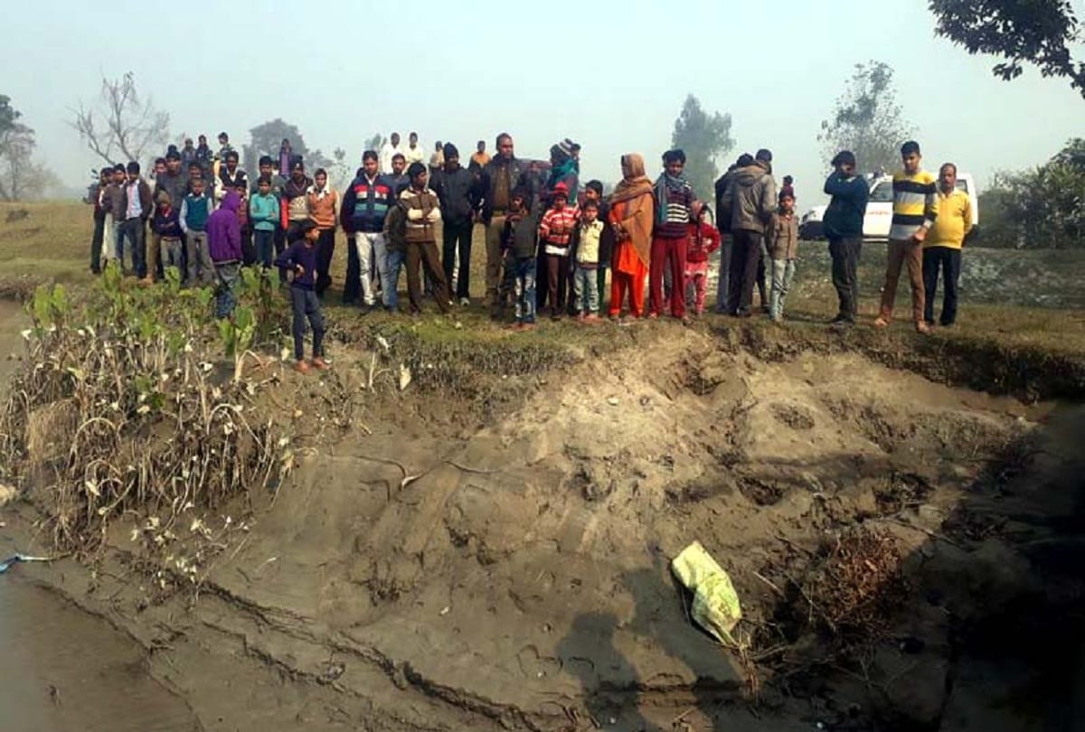 10 year old girl dead body in bag recovered from canal in rohtak Haryana