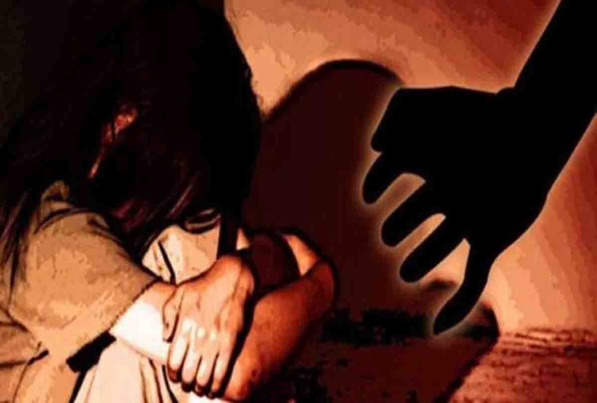 cousin rape his six years old sister