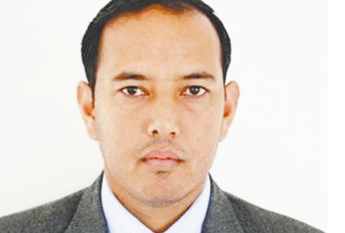 IAS officer Dr Prem Singh resigned for social service