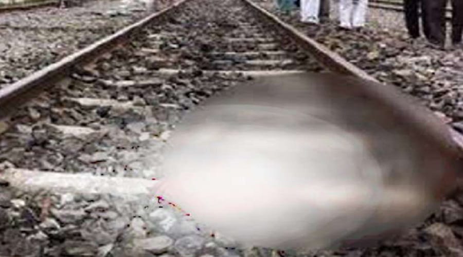 BAMS student committed suicide in Bijnor, Suicide note written in...