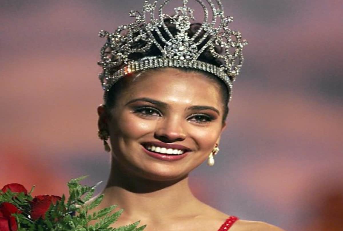 salmankhan change the name of film loveratri to loveyatri