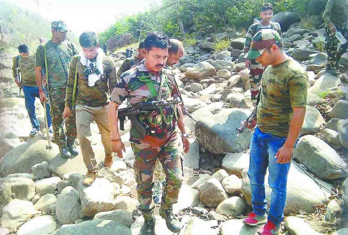 babuli kol gang ran away to see police