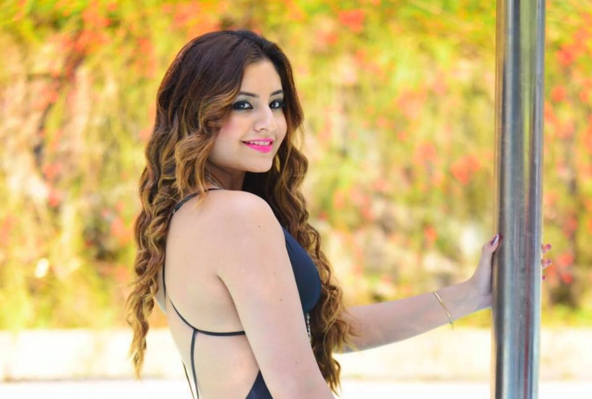srishti kaur will make bollywood debut with film marksheet