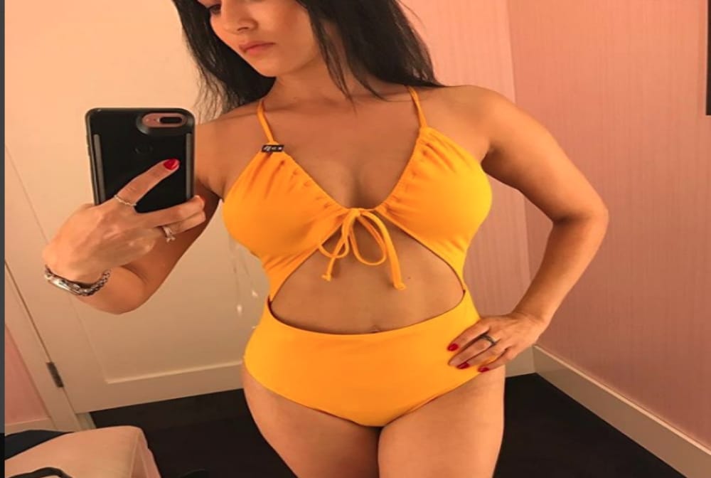 Sunny Leone shared her photo with guilty Of doing it my way this caption