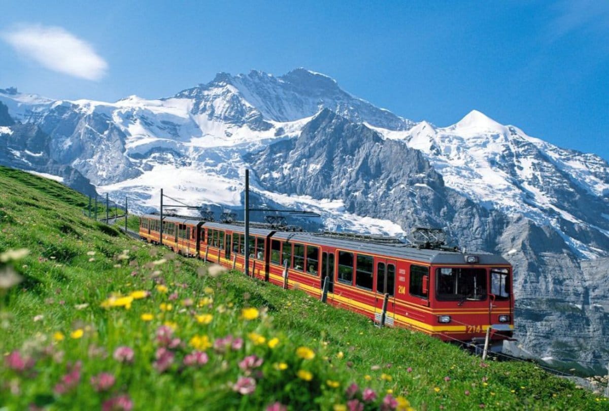 Know the Amazing Facts about Switzerland 