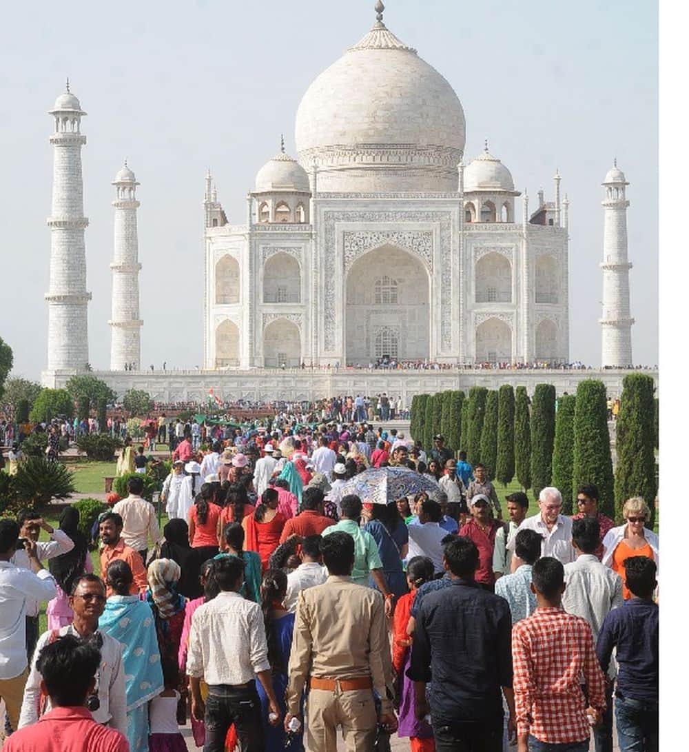 Ban on plastic bottle at Taj Mahal from July