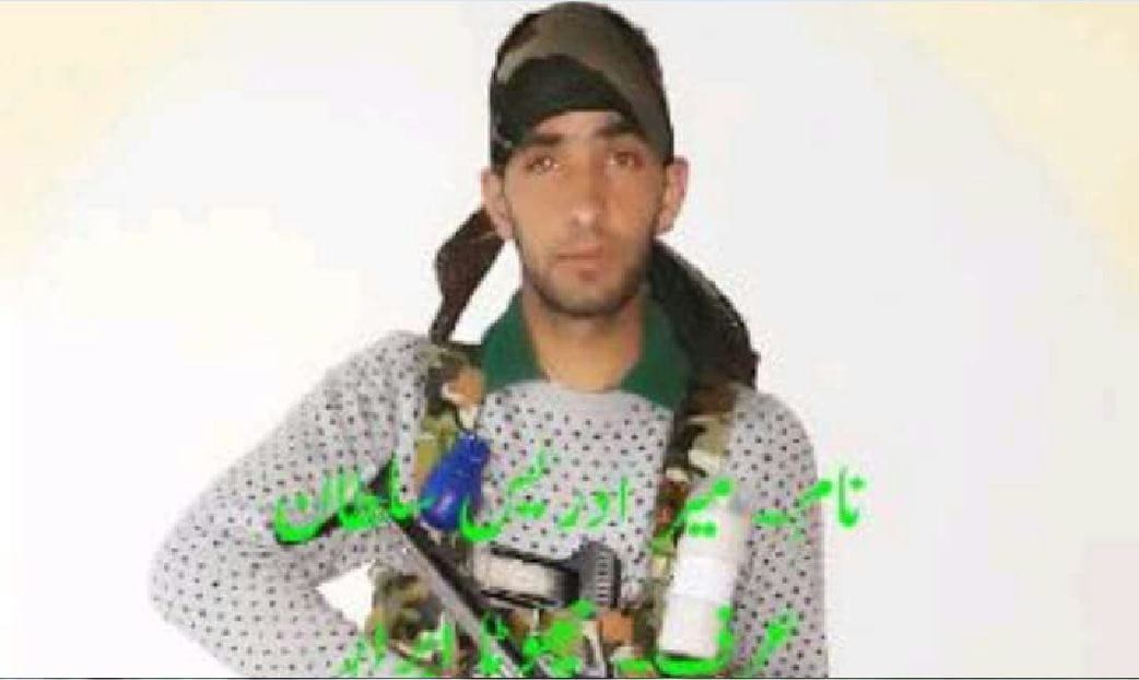 army man join militant group hizbul shopian kashmir photo viral 