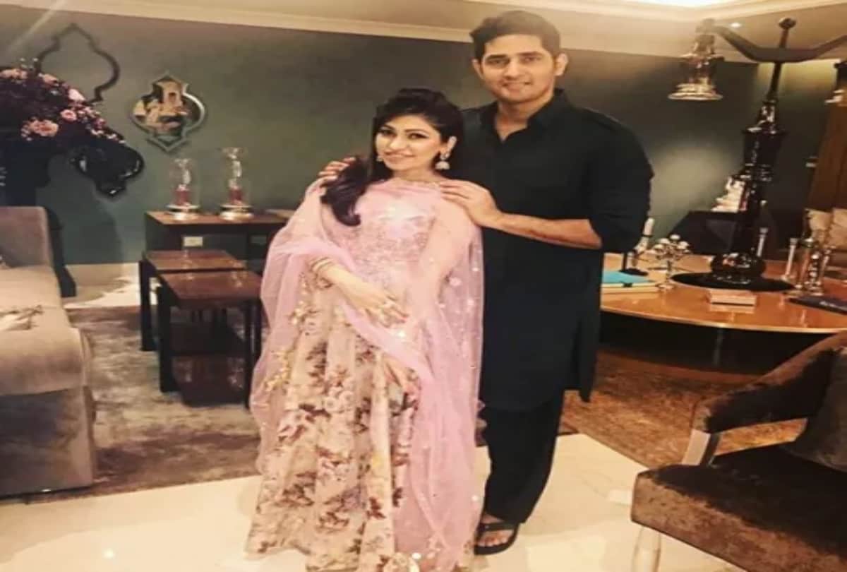 these are husband of bollywood female singers see the pictures