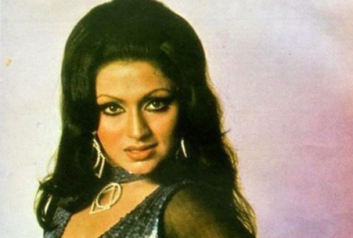 Know How Bollywood actress Bindu turned Mona Darling as vamp