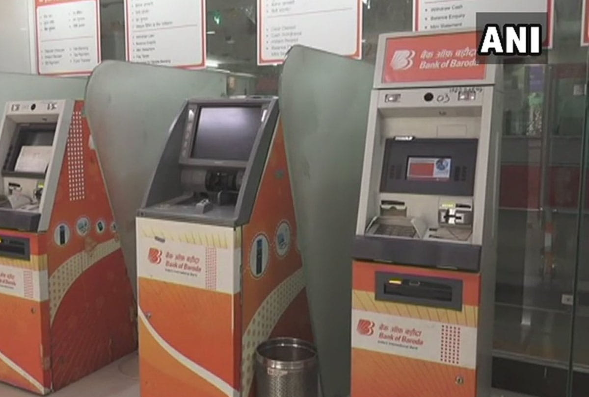 NO cash in ATM at varanasi people in trouble