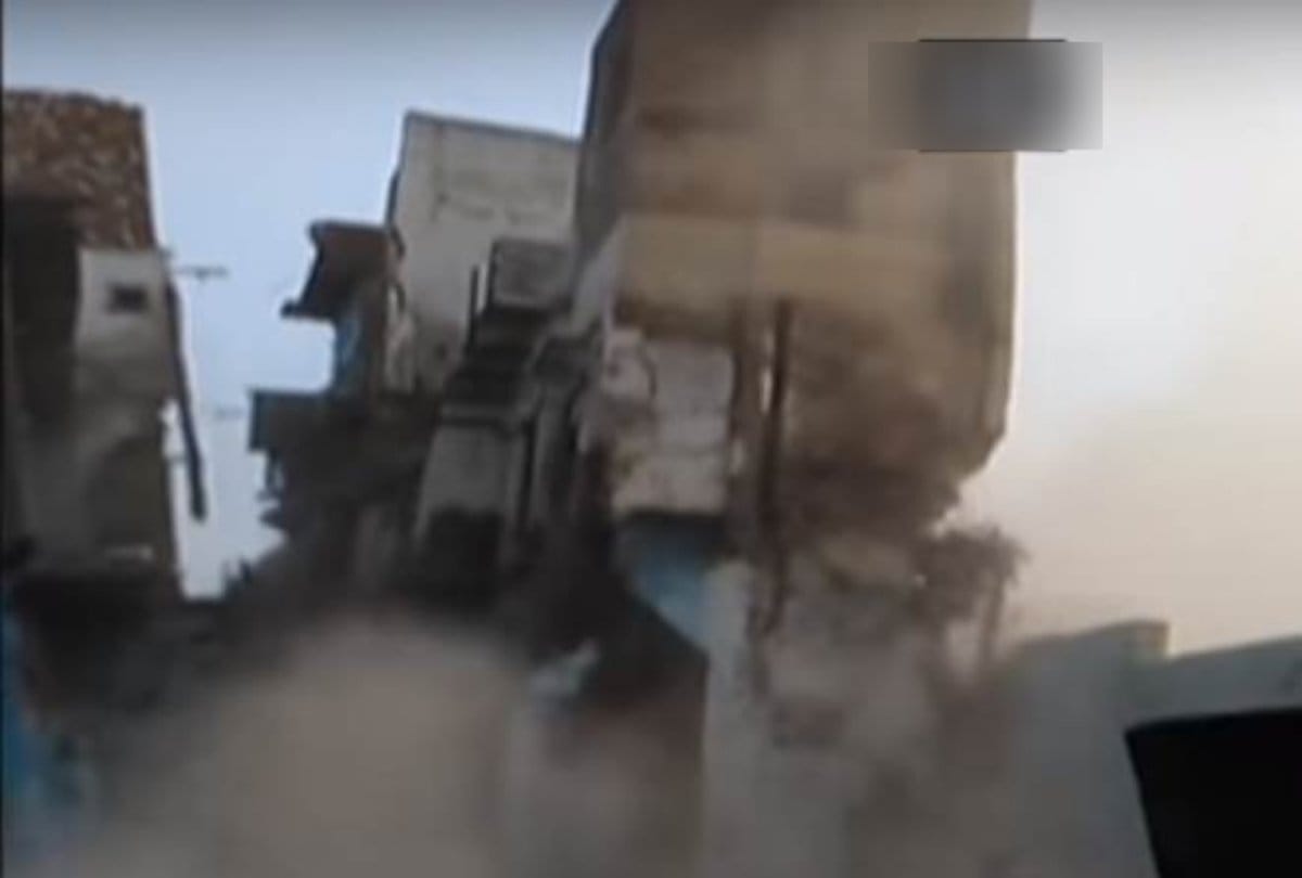 Strongest mice army bring down three storey building in Agra