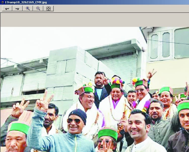 पीतांबर लगातार तीसरी बार बने निदेशक