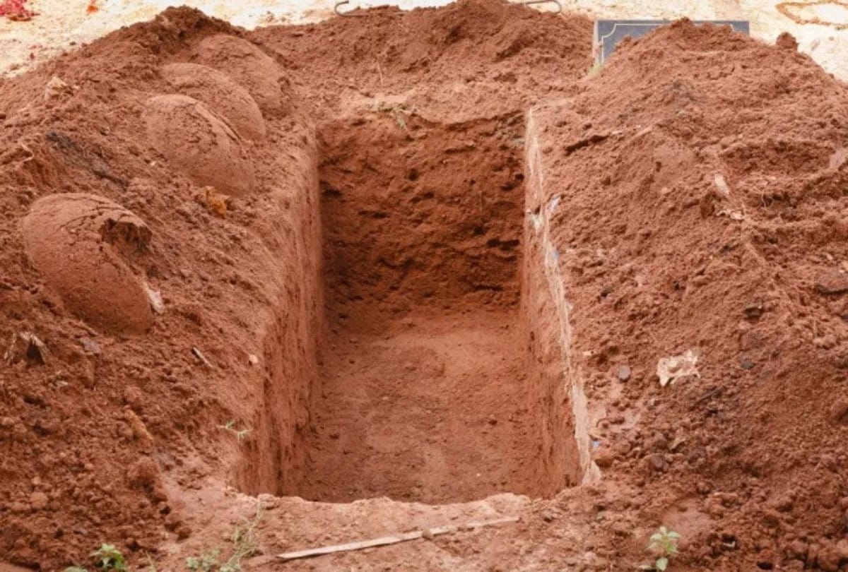 Bangladesh upper court Decision woman who took her life four years ago is a Muslim now can be buried