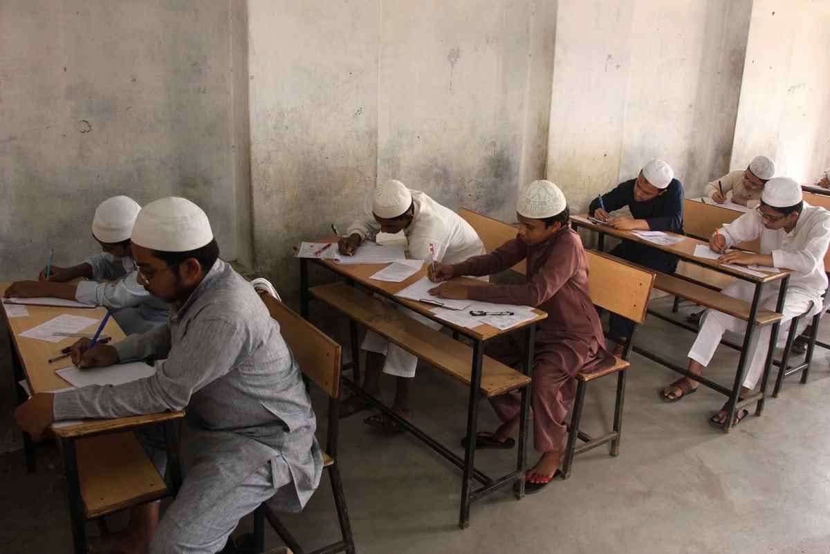 14 Lakh students will read artificial intelligence.