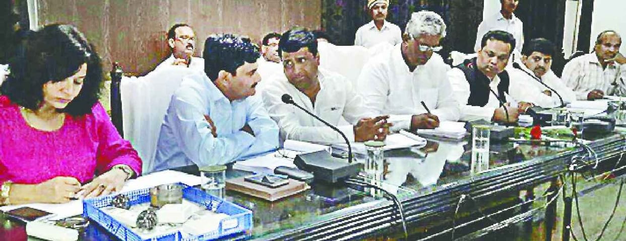 Set policy for sugarcane crushing