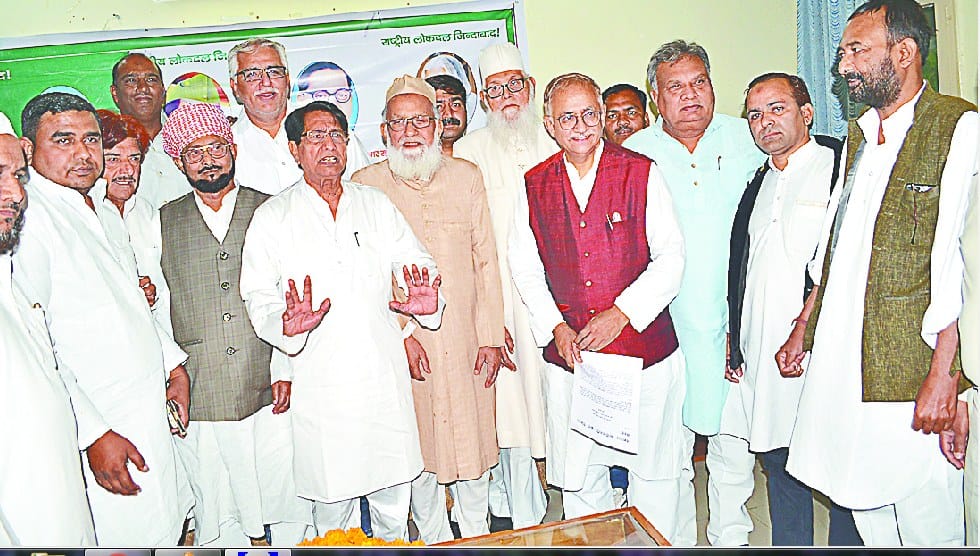 bhajpa ka dalit prem dikhawa