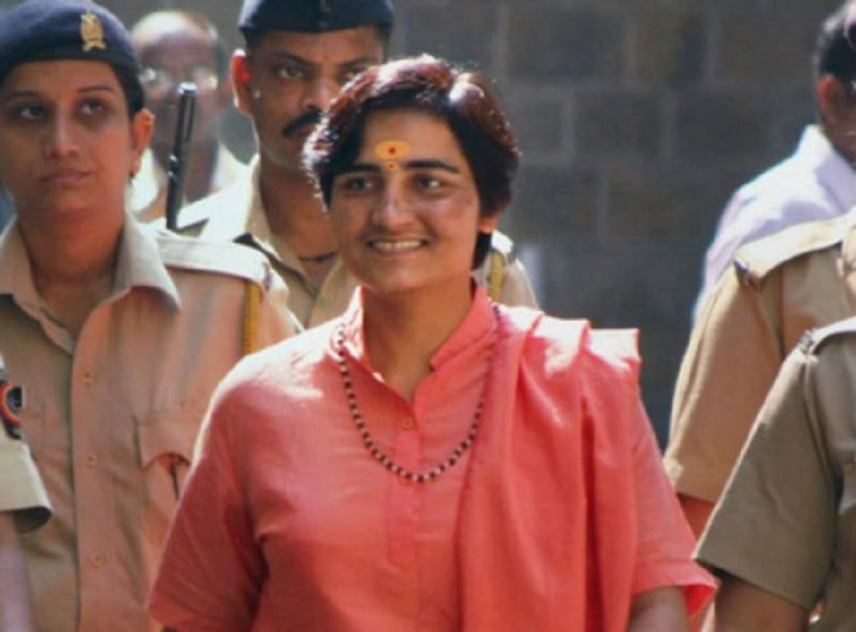 Lok Sabha Chunav 2019: Sadhvi Pragya controversial statements after she became BJP candidate