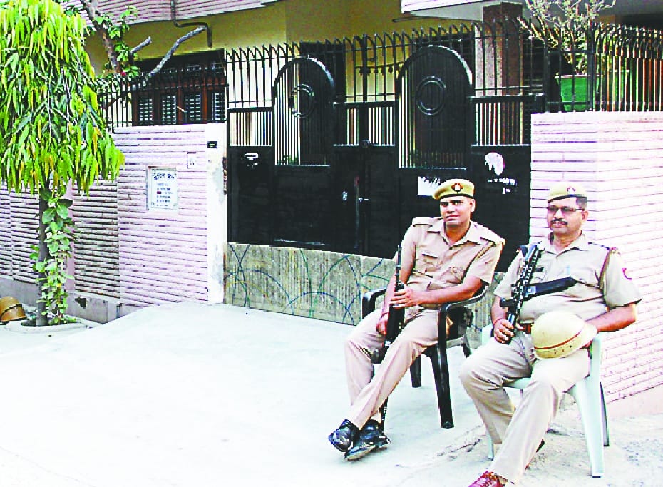  IPS discretion suspended, arrests fixed