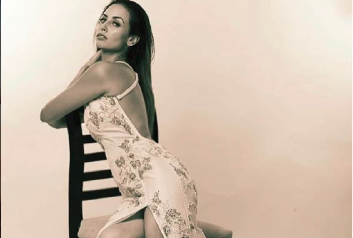 arbaz khan girlfriend yellow mehra bikini photo viral on social media