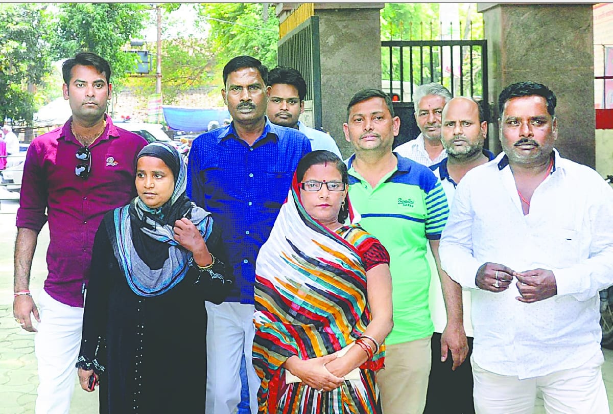 Indecency in the board meeting of nagar panchayat