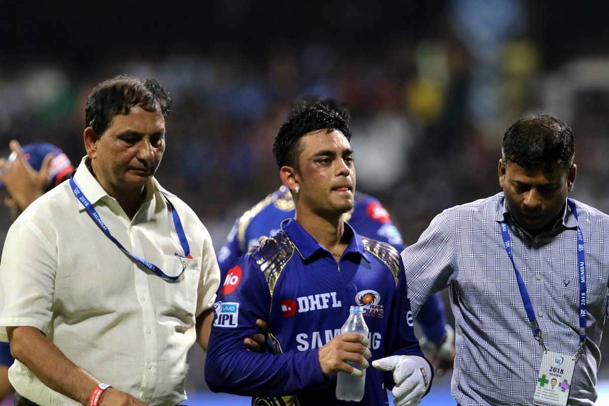 Hardik Pandya Throw injured ishan kishan while playing for mumbai indians in ipl