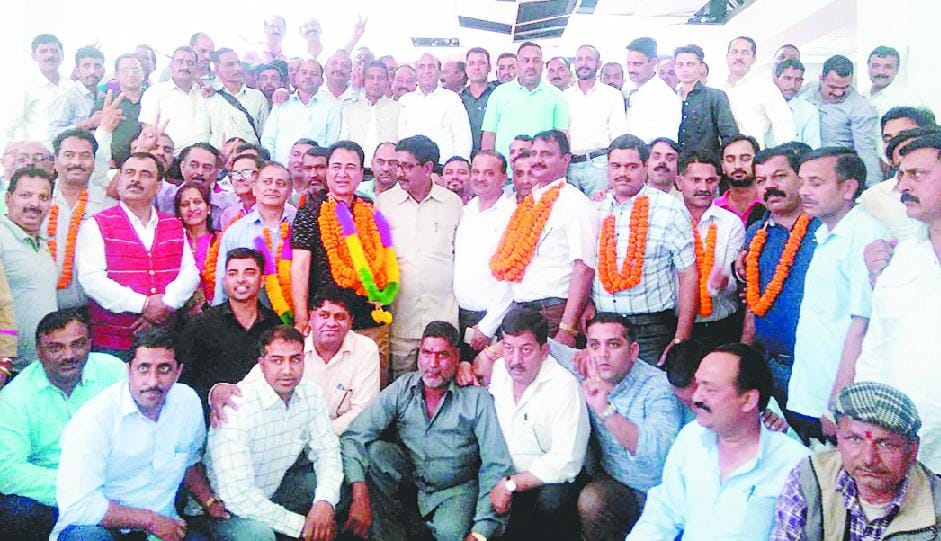 एनआर ठाकुर बने कर्मचारी महासंघ के जिलाध्यक्ष