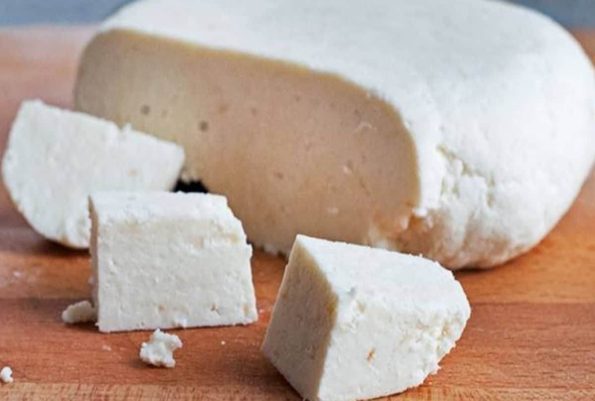 make restaurant style ananas paneer tikka at home with this easy recipe