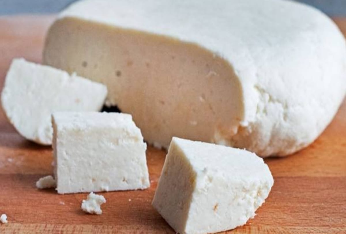 Know How to Identify Synthetic Milk, Paneer, Ghee Selling in Market