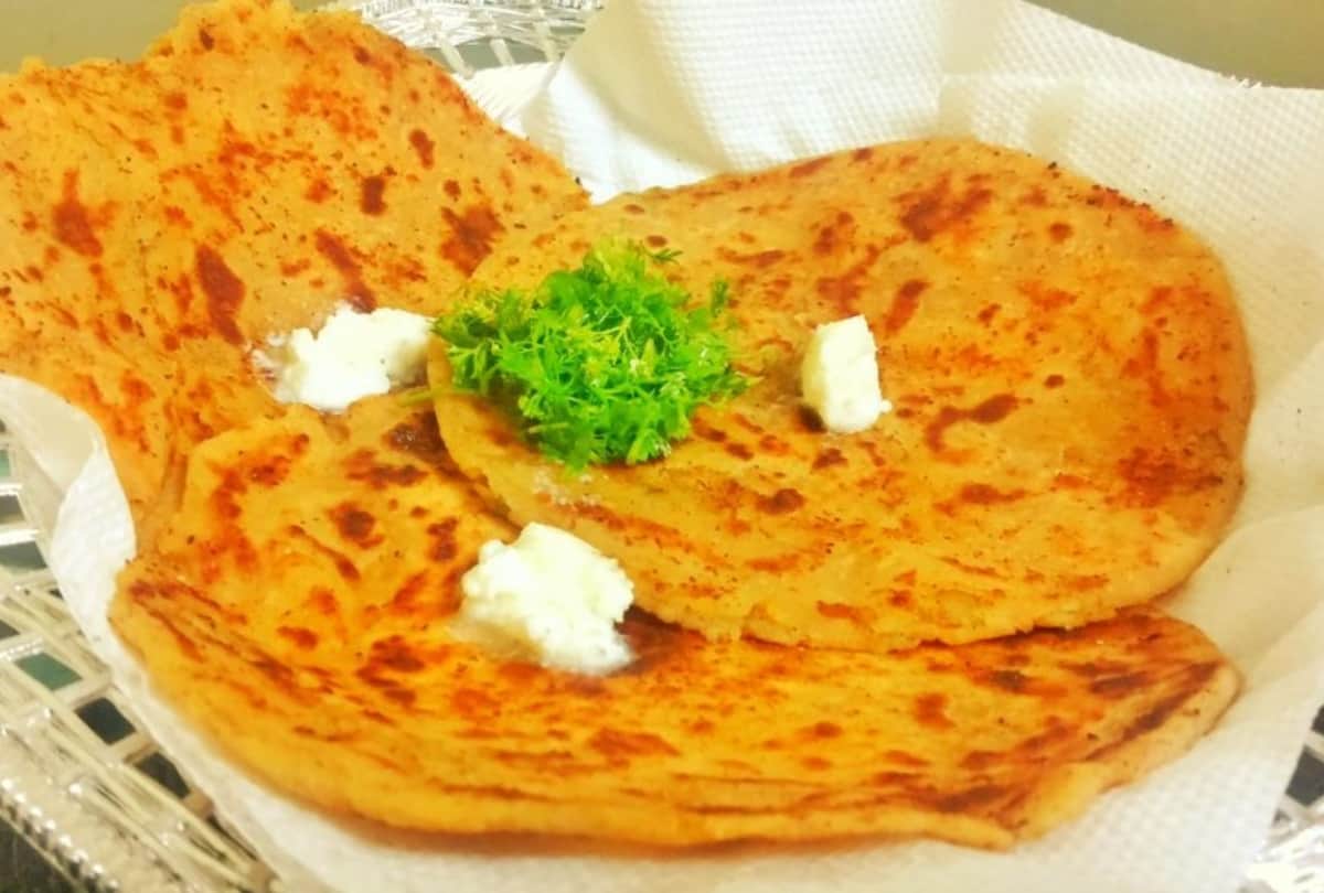 Today’s Kitchen: How To Stuffed Aloo or Paneer Paratha Without Breaking Know Easy Tricks