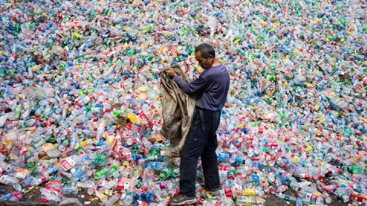 What is Single Use Plastic and how is it affecting people and earth