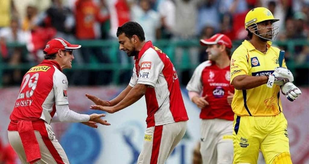 Umesh yadav remind the moment of ipl 2011 when praveen kumar did the same