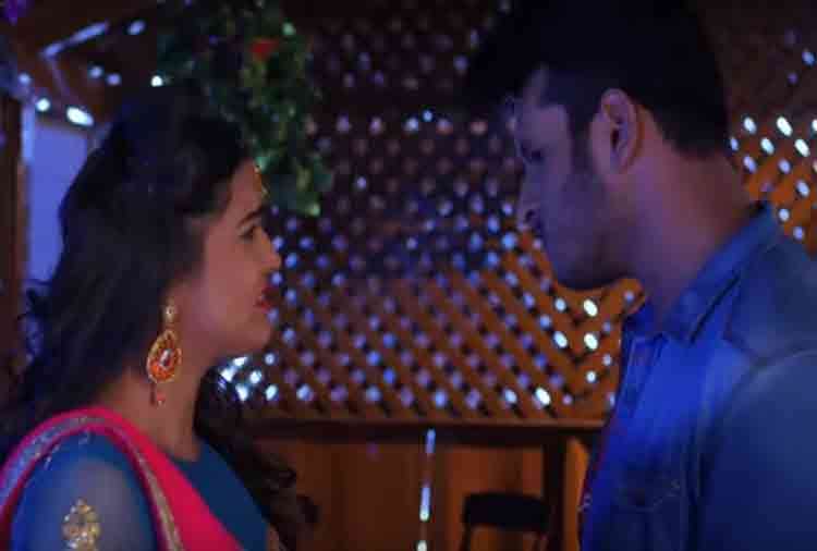 bhojpuri film halfa macha ke gayil trailer release top trend in youtube