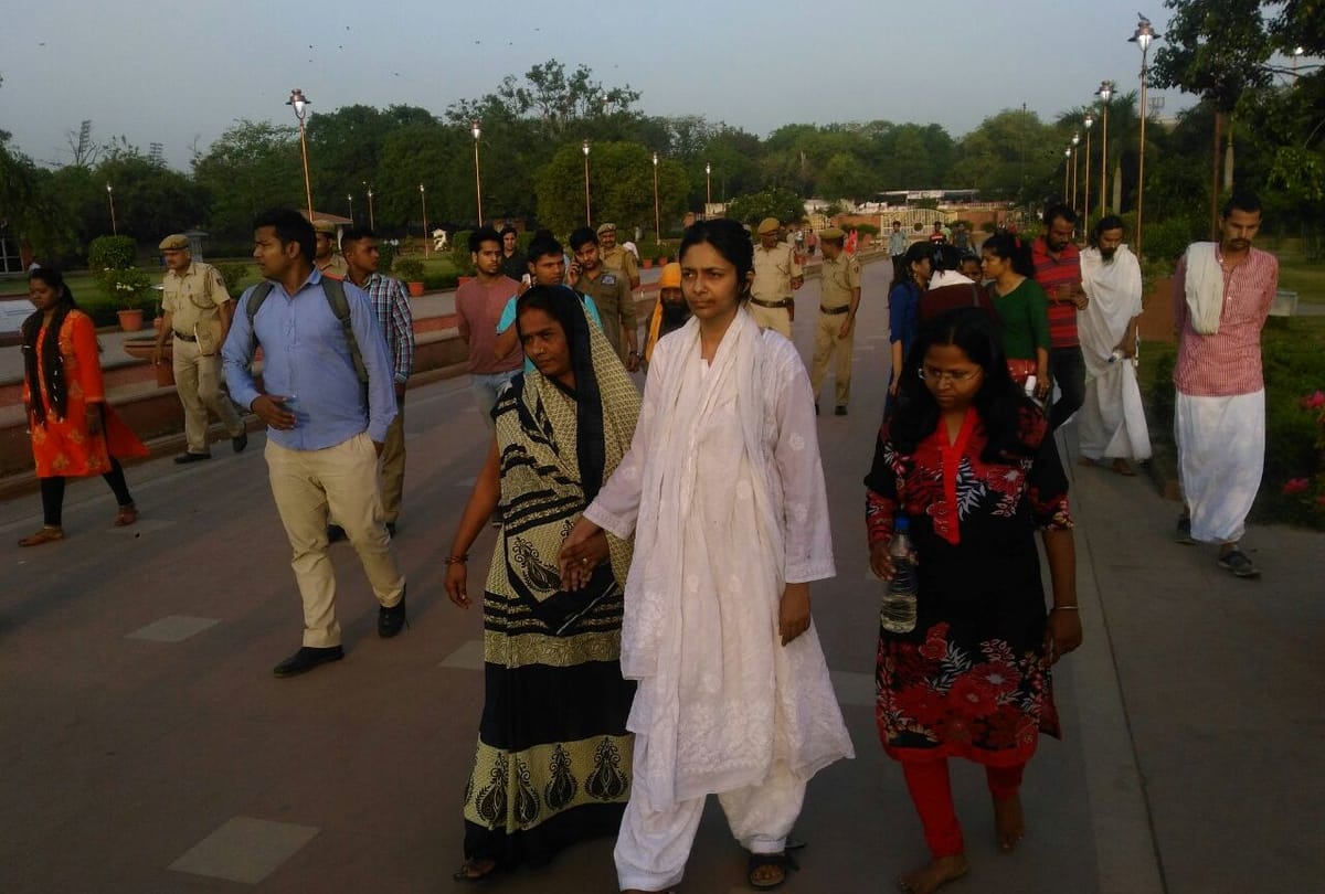 swati maliwal hunger strike is continued on sixth day also