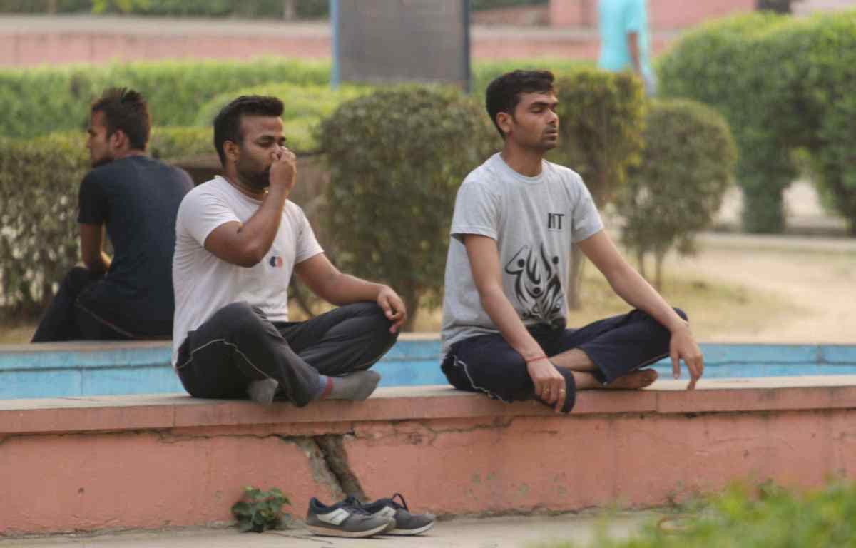Kashi morning with yoga and meditation 